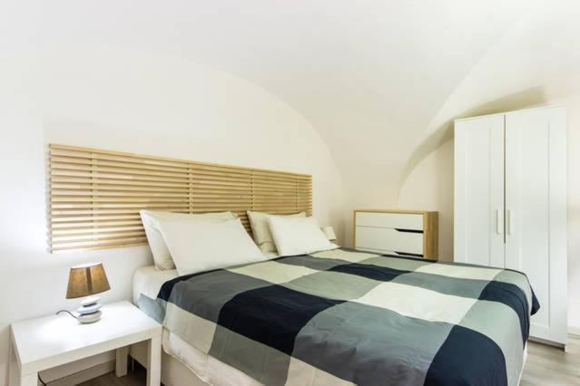 Umberto Flat City Center Катания Экстерьер фото