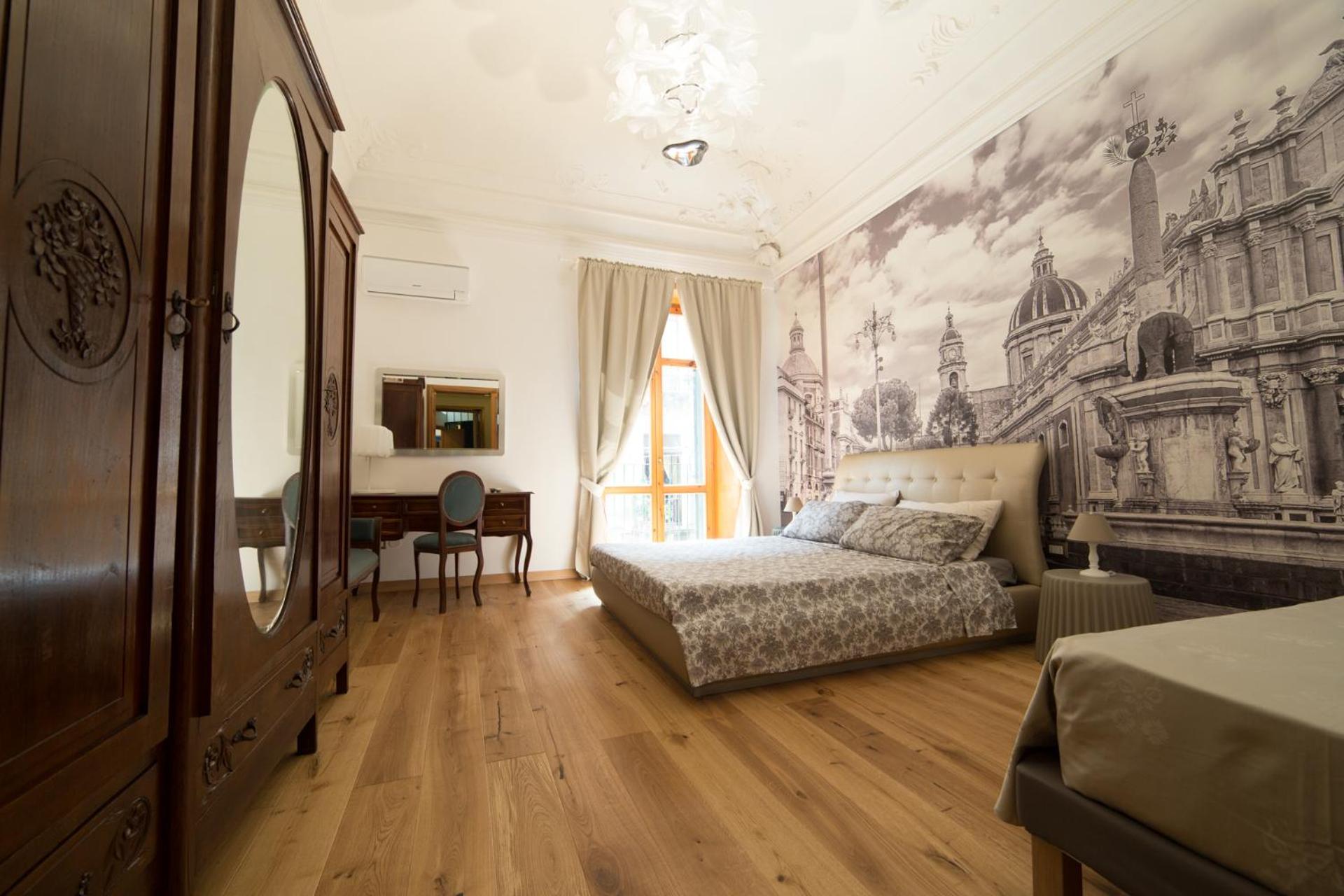 Umberto Flat City Center Катания Экстерьер фото